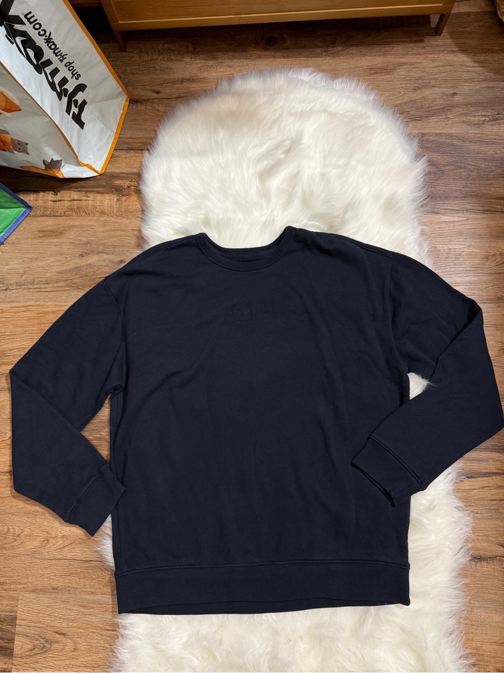 Abercrombie & Fitch Navy Logo Crewneck Sweatshirt L